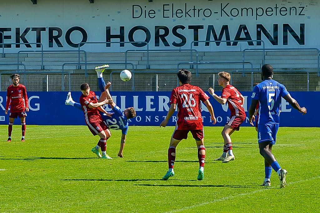 7:0 über Bövinghausen! SFL-Spektakel und ein  „99,9%-Aufstieg“